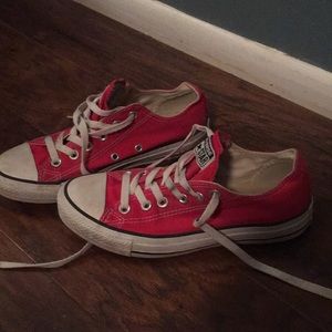Converse red Chuck Taylor very good condition